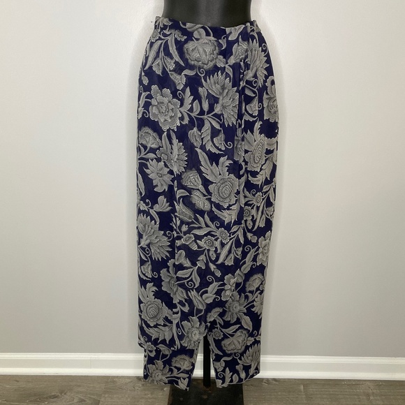 Giorgio Armani Pants - Giorgio Armani Le Collezioni Blue Gray White Floral Front Draped Trousers Sz 40